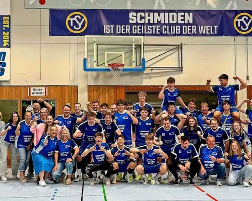 Zufriedene Derbysieger nach Lucky Punch und stolze Aufsteiger