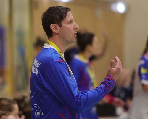 Der Ex-Klub des Trainers ist zu Gast
